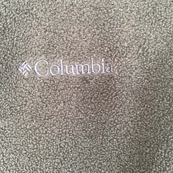 Columbia zip up fleece size L, navy with gray side panels. - Picture 3 of 8